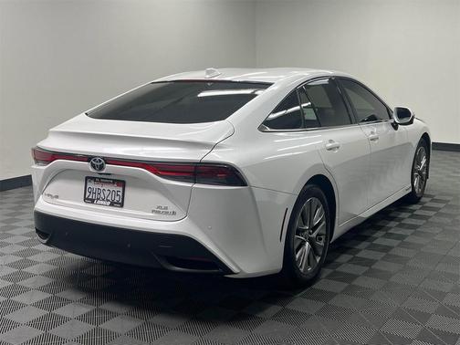 2023 Toyota Mirai Base
