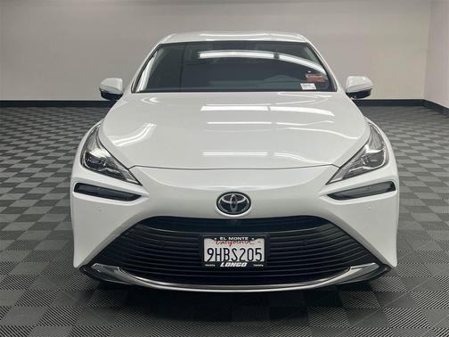 2023 Toyota Mirai Base