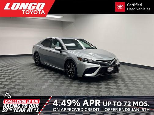 2024 Toyota Camry SE