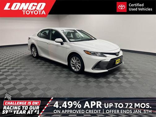 2024 Toyota Camry LE