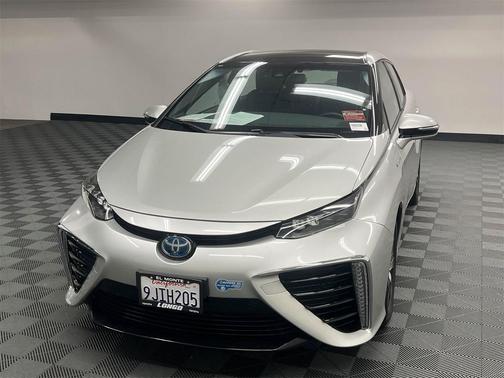 2020 Toyota Mirai Base