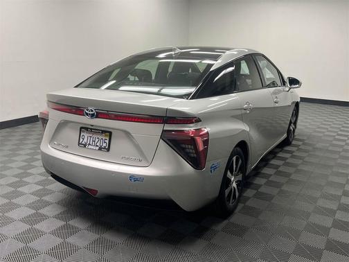 2020 Toyota Mirai Base