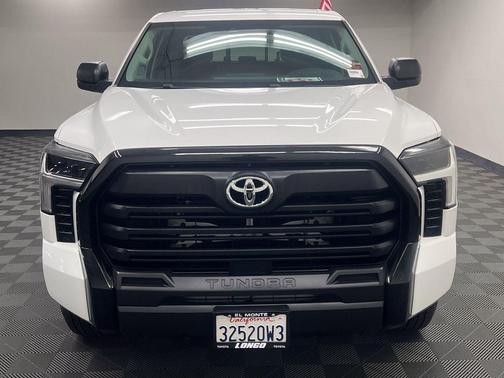 Ice Cap 2024 Toyota Tundra SR