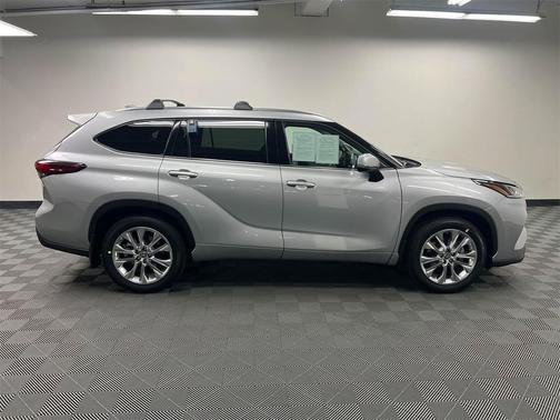 2023 Toyota Highlander Hybrid Limited