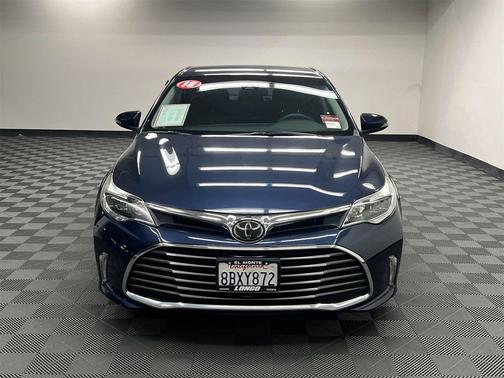 2018 Toyota Avalon XLE