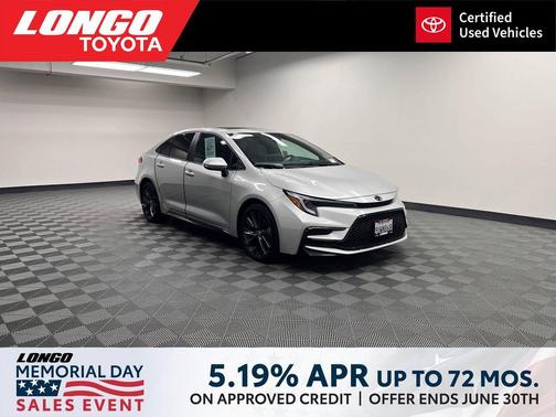 Classic Silver Metallic 2025 Toyota Corolla SE