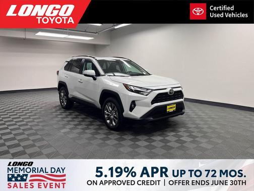 Wind Chill Pearl 2025 Toyota RAV4 XLE Premium