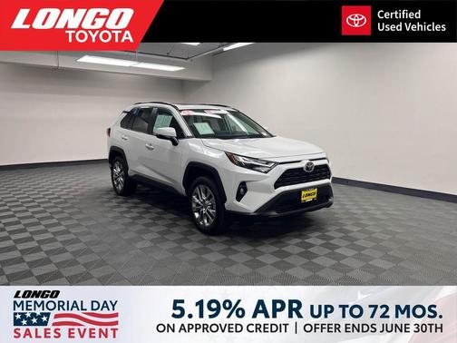 Wind Chill Pearl 2025 Toyota RAV4 XLE Premium