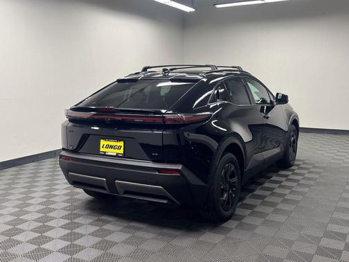 Midnight Black Metallic 2026 Toyota C-HR SE