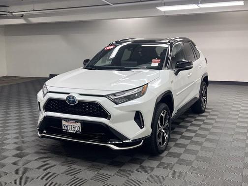 Wind Chill Pearl/Midnight Black Metallic 2024 Toyota RAV4 Prime XSE
