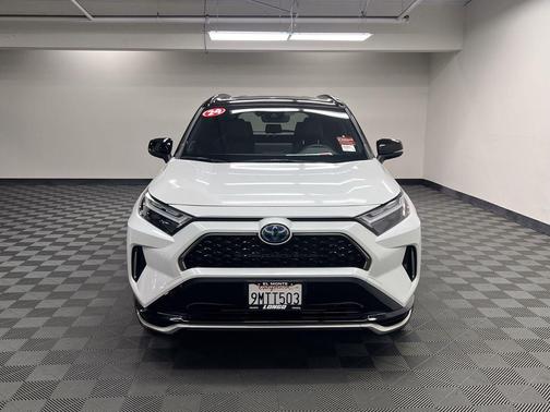 Wind Chill Pearl/Midnight Black Metallic 2024 Toyota RAV4 Prime XSE