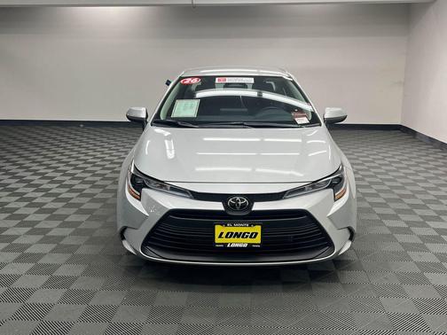 Classic Silver Metallic 2026 Toyota Corolla LE