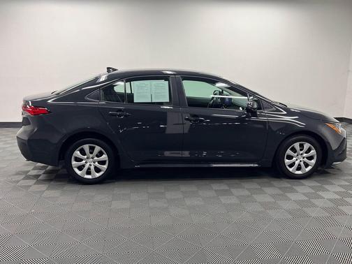 Underground 2025 Toyota Corolla LE