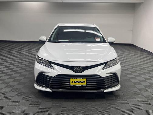 Ice Cap 2023 Toyota Camry LE