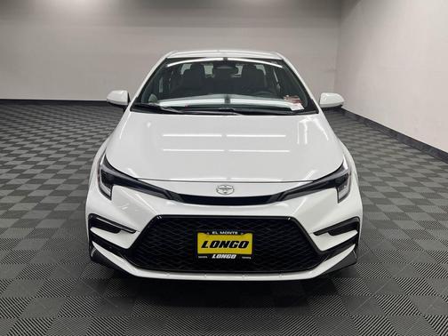 Ice Cap 2026 Toyota Corolla SE