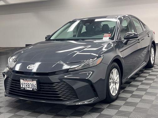 Underground 2025 Toyota Camry LE