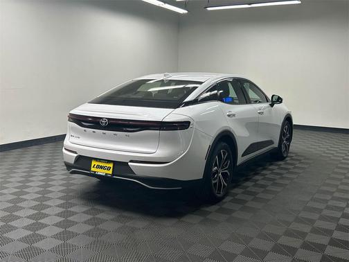 2025 Toyota Crown XLE