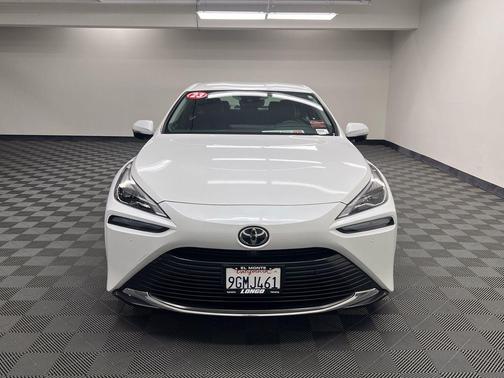 Oxygen White 2023 Toyota Mirai Base