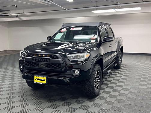 Black 2023 Toyota Tacoma TRD Sport