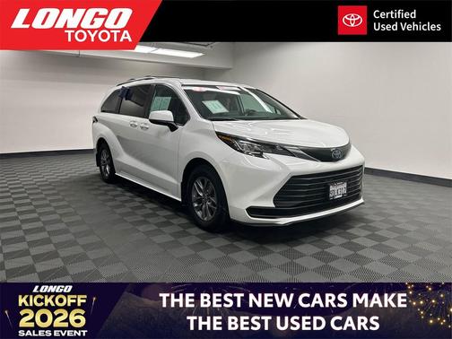 2023 Toyota Sienna LE