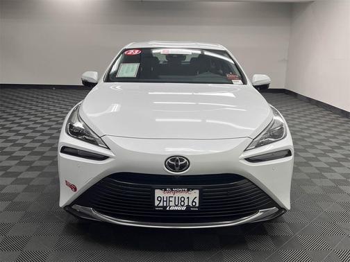 Oxygen White 2023 Toyota Mirai Base