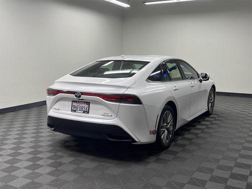 Oxygen White 2023 Toyota Mirai Base