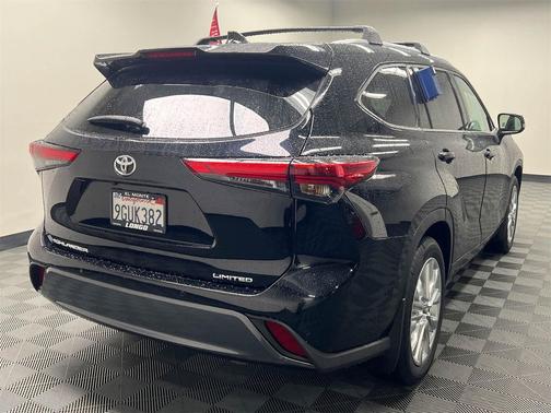 2023 Toyota Highlander Limited