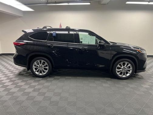 2023 Toyota Highlander Limited