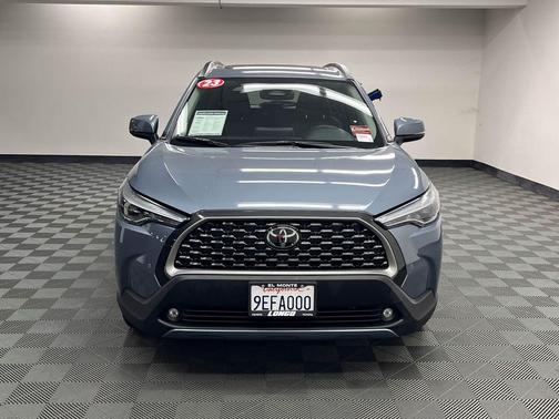 2023 Toyota Corolla Cross XLE
