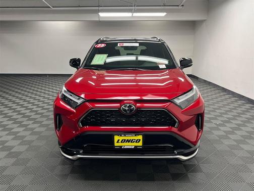 2025 Toyota RAV4 Hybrid SE