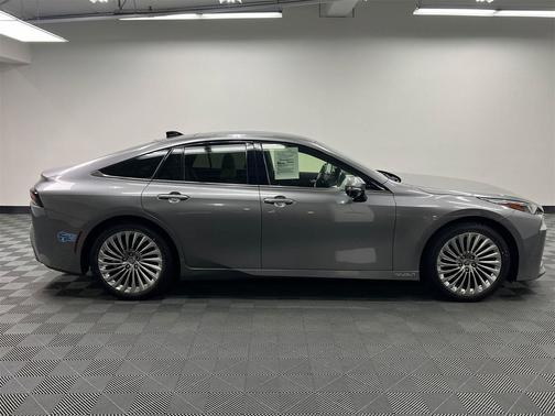 2021 Toyota Mirai Base