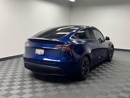 Deep Blue Metallic 2021 Tesla Model Y Performance Dual Motor All-Wheel Drive