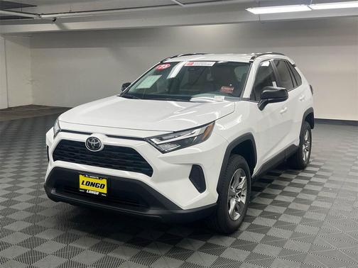 2025 Toyota RAV4 Hybrid LE