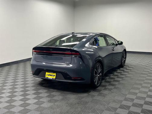 2024 Toyota Prius XLE