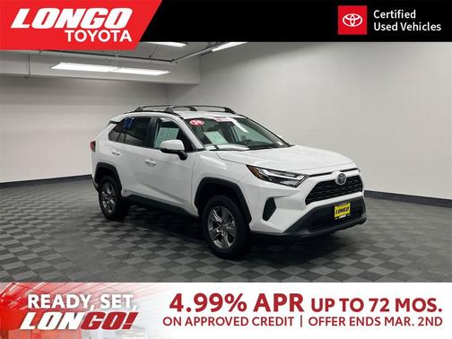 2024 Toyota RAV4 Hybrid LE