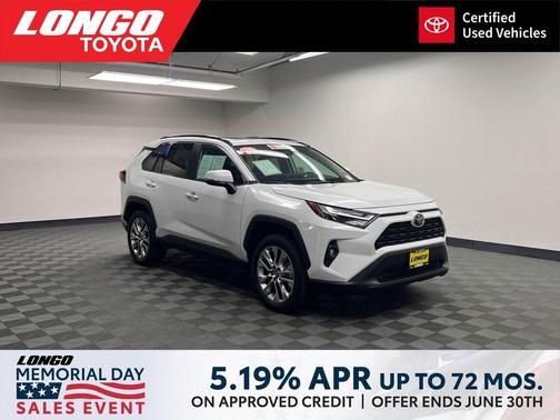 Wind Chill Pearl 2025 Toyota RAV4 XLE Premium
