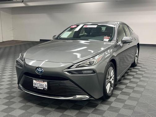 2022 Toyota Mirai Base