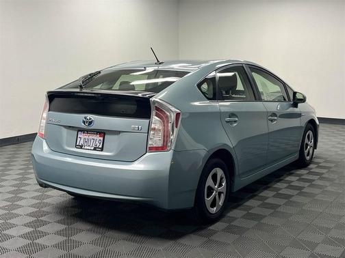 2015 Toyota Prius Three