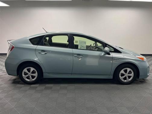 2015 Toyota Prius Three