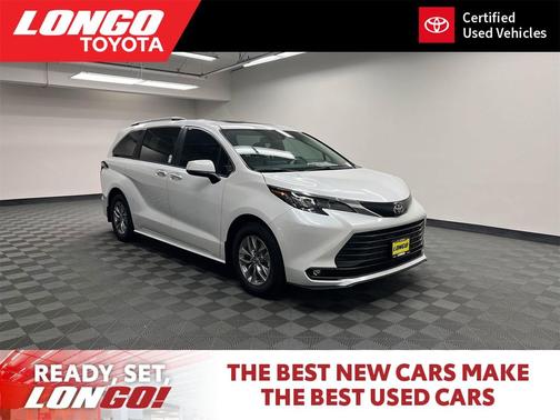 2026 Toyota Sienna XLE