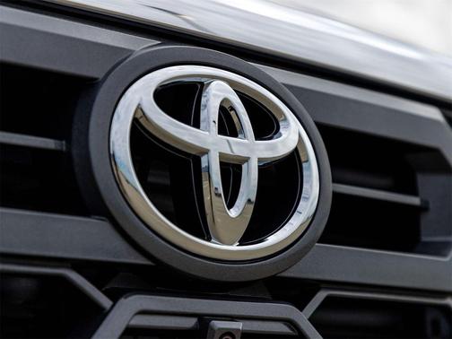 2026 Toyota Tundra Hybrid 1794 Edition