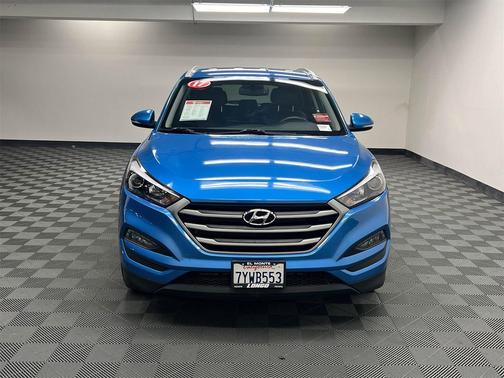 2017 Hyundai TUCSON SE Plus