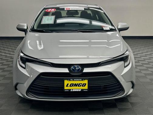 2025 Toyota Corolla Hybrid SE