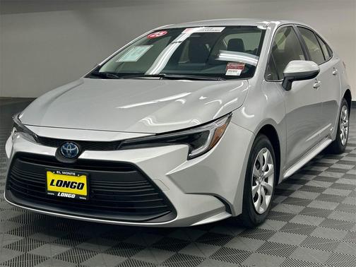 2025 Toyota Corolla Hybrid SE