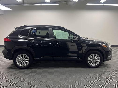 Jet Black 2025 Toyota Corolla Cross LE