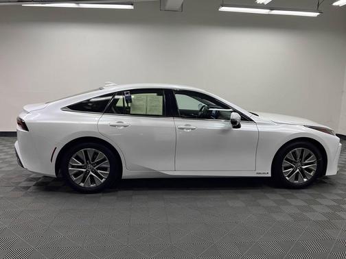 Oxygen White 2023 Toyota Mirai Base