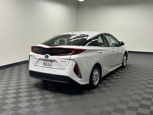 2021 Toyota Prius Prime Limited
