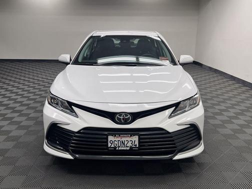 Ice Cap 2023 Toyota Camry LE
