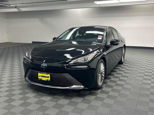 2021 Toyota Mirai Base