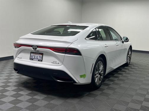 2023 Toyota Mirai Base